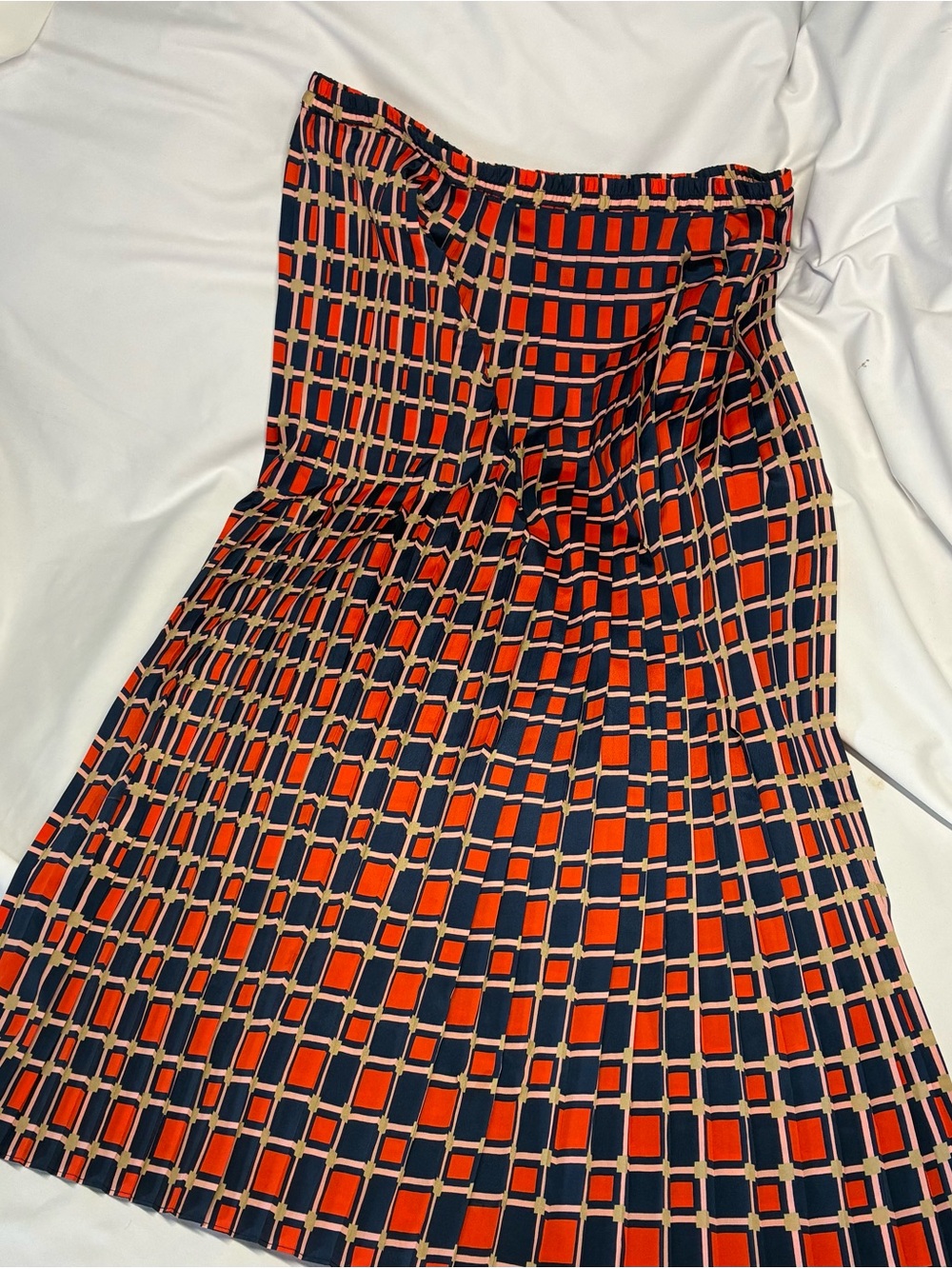 Michael Kors Red, Navy & Cream Geometric Pleated Midi Skirt
